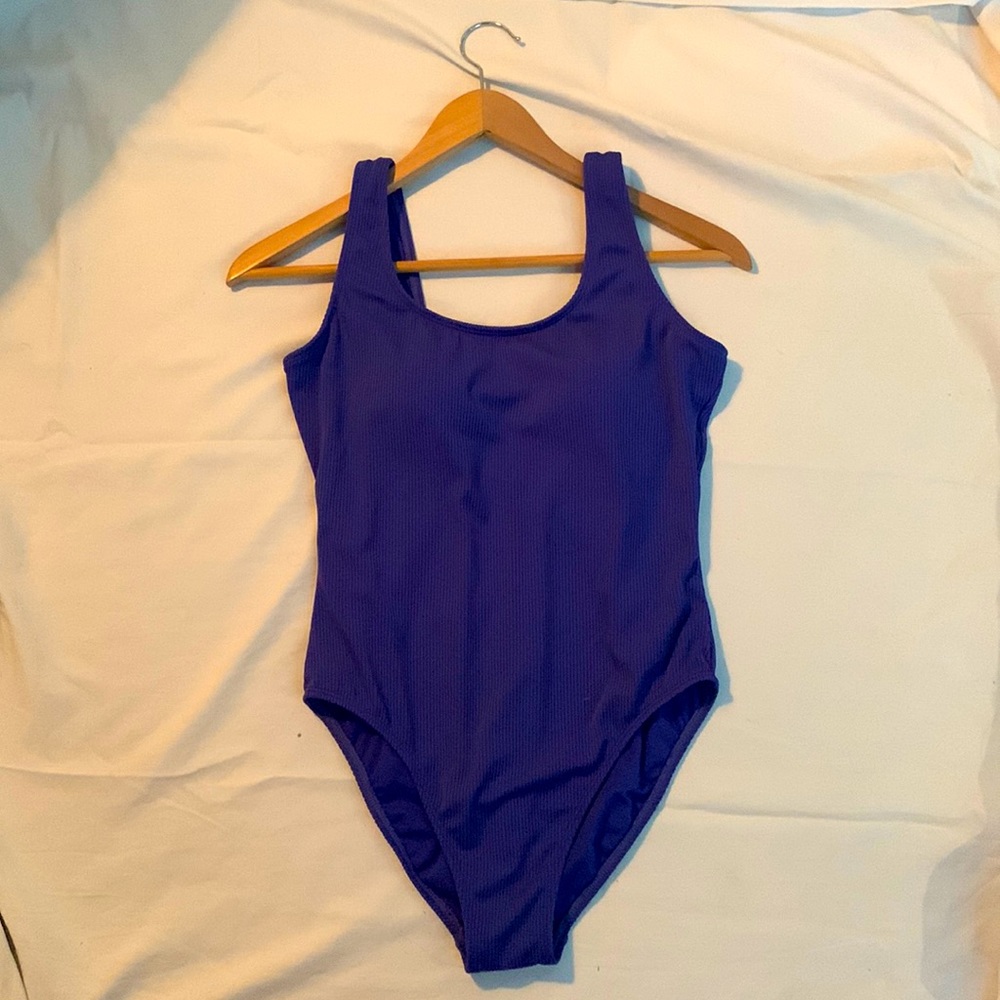Catalina Scoop Back Ribbed One Piece Bathing Suit (Blue Iris)